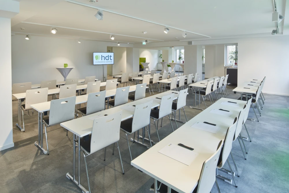 360° Eventfläche Nord parlamentarische Bestuhlung